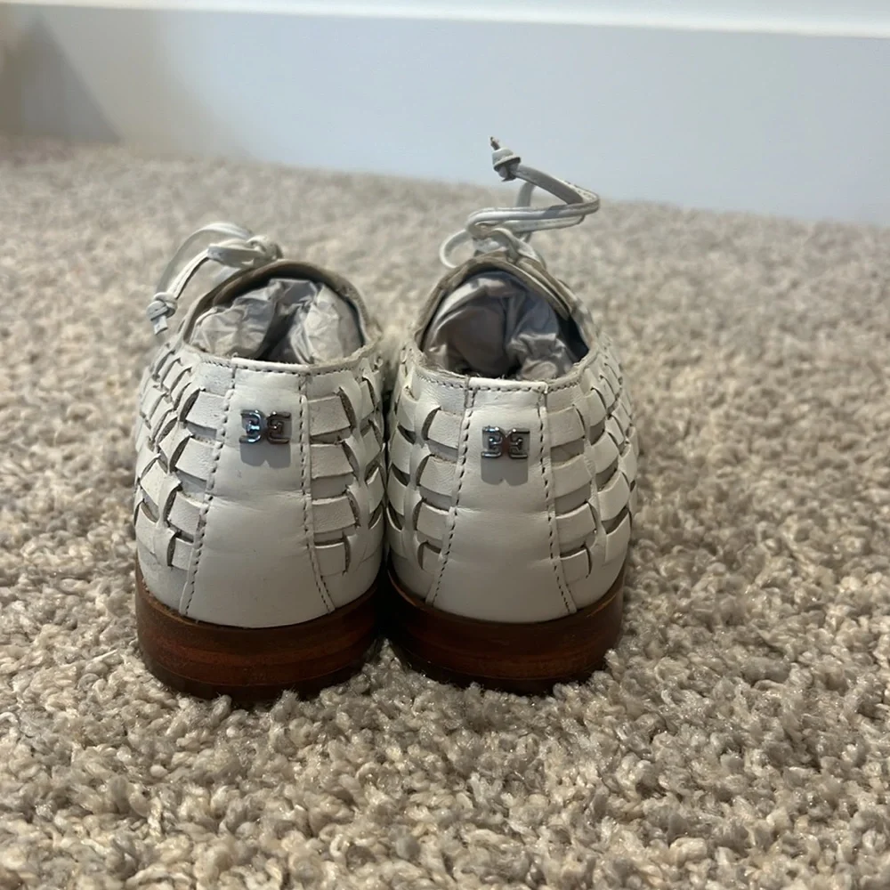 NWOB Sam Edelman White Woven Rishel Loafers